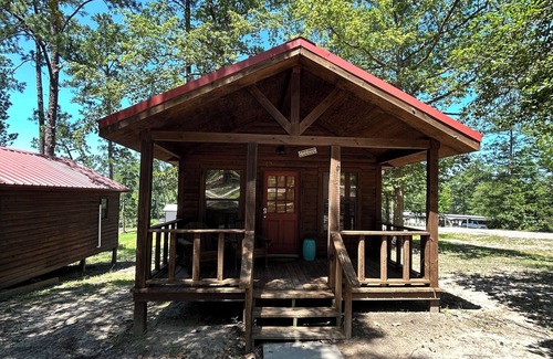 Jasper Cabin | Cozy cabin on the water