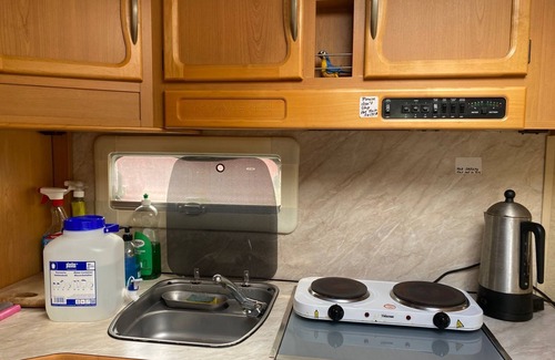 Tornio House | Cozy caravan in beautiful Tornio with AC