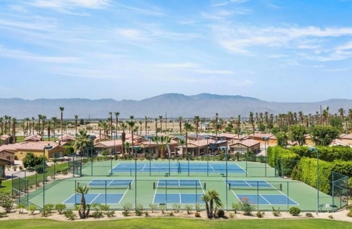 Coachella House | Cozy Casita in enjoyable Coachella with AC, fitness room, WiFi, Peacefulness…