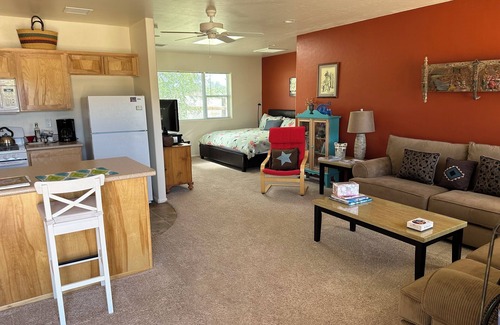 Prescott Apartment | Cozy Casita in Prescott with direct access to trails, just 10 minutes to town!n