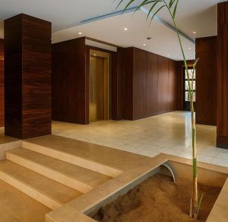 Al-Manasrah Ski Chalet | Cozy Chalets with Spectacular Views Perfect for Your Stay