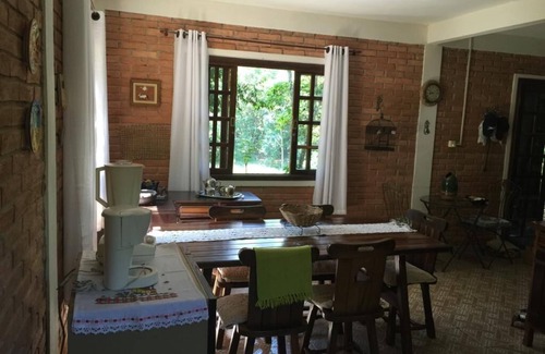 Cunha House | Cozy chalet with heated pool