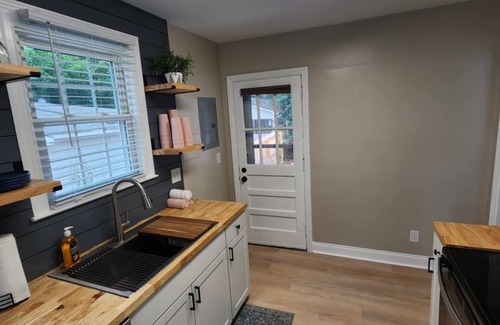 Columbus House | Cozy, comfy home in Columbus, GA. Close to Ft. Moore!