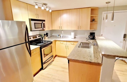 Speer Condo | Cozy Condo in heart of Wash Park!