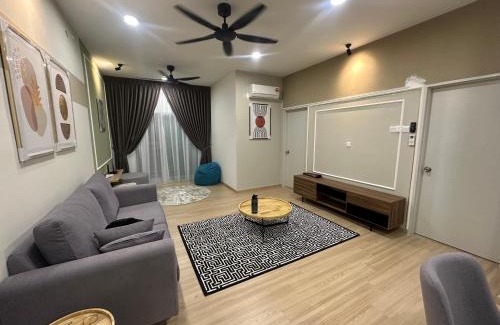 Hulu Langat Apartment | Cozy Condo with Scenic Views near Kuala Lumpur