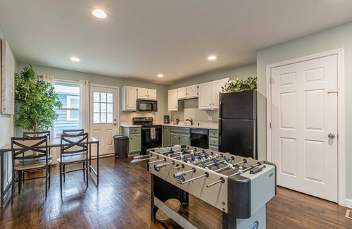 West End House | Cozy Connected Duplex Home with Driveway