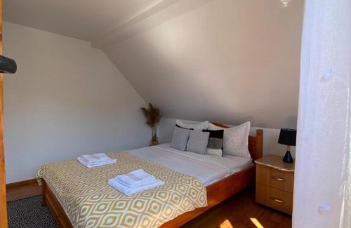 Poiana Marului House | Cozy corner in a Small Village