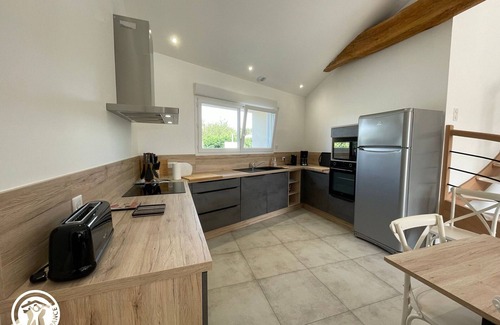 Les Magnils-Reigniers Cottage | Cozy Cottage for 6 with Terrace – Near La Faute sur Mer & Puy du Fou