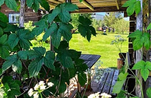 Solleron House | Cozy Cottage Retreat in Gesunda-By Traum