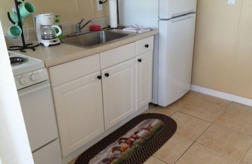 Brooksville Cabin | Cozy Cowboy Cottage at Spotted Dance Ranch