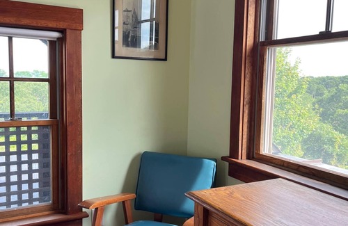 Aquinnah House | Cozy custom home, serene setting. Private beach & pond access + use of 4 kayaks.