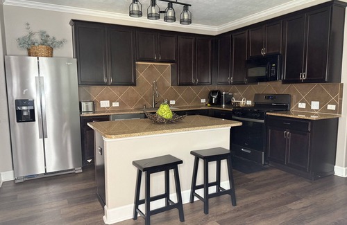 Cypress House | Cozy Cypress Stay Towne Lake