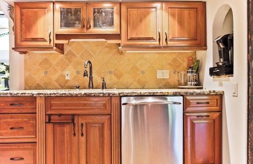 Graton House | Cozy Eclectic Barn Retreat - Large Kitchen - Dog-Friendly