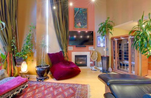 Longfellow Apartment | Cozy Emeryville Studio, Near Beaches and Parks!