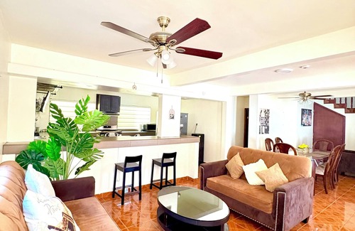 Ensenada House | Cozy family home with studio 10-15 min from tourist entertainment