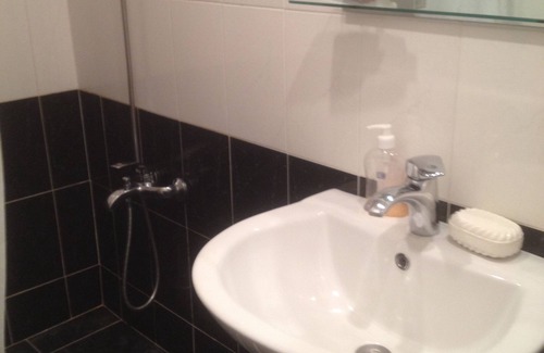 Goris Bed & Breakfast | Cozy Family Like Stay In Goris