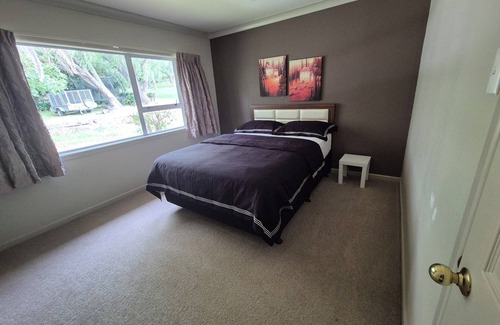 Pokeno Other | Cozy FarmStay with Spa Great spots for family & friends to enjoy