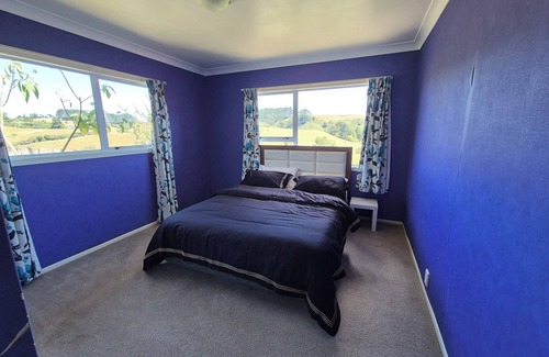 Pokeno Other | Cozy FarmStay with Spa Great spots for family & friends to enjoy