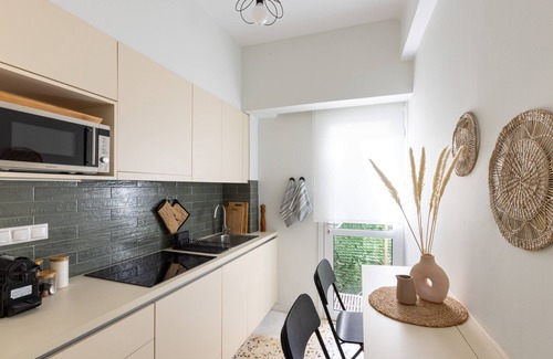 Mets Apartment | cozy fully renovated apartment in the historic heart of Athens.