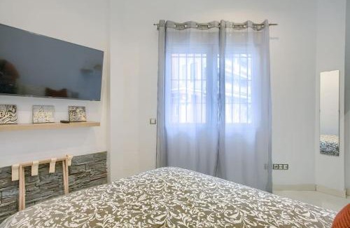 San Isidro Apartment | Cozy Getaway in Madrid