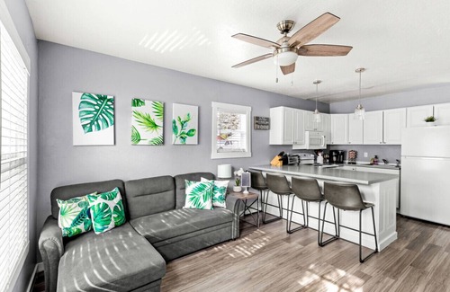 Great Falls Cottage | Cozy Great Falls Retreat