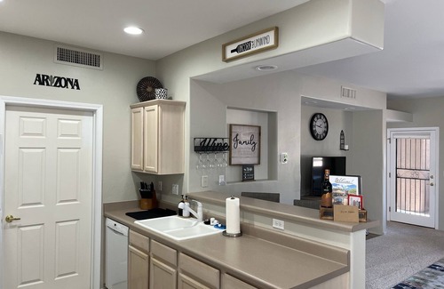 Rancho Vistoso Condo | Cozy ground level resort style condo, w/heated pool/hot tub, gym and discounts!