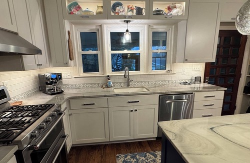 Drayton Apartment | Cozy Guest Suite in desirable Converse Heights