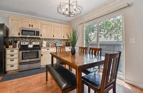 Heber House | Cozy Heber getaway pet ok sleeps 9 BBQ firepit