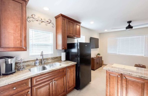 Hillcrest House | Cozy Hillcrest Hideaway near Scripps Mercy