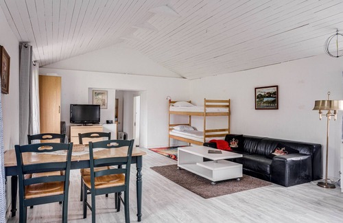 Vallda House | Cozy holiday home in Vallda with proximity to the ocean and beautiful nature | SE02045