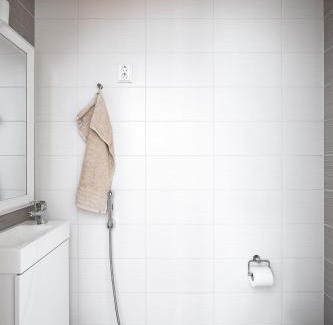 Espoo Centre Apartment | Cozy Holiday Home with Outside Jacuzzi and Sauna