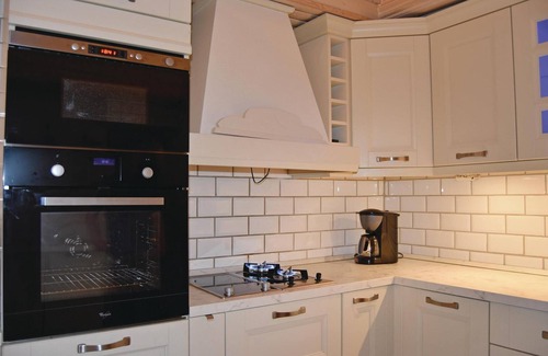 Ostra Amtervik House | Cozy home in östra ämtevik with sauna