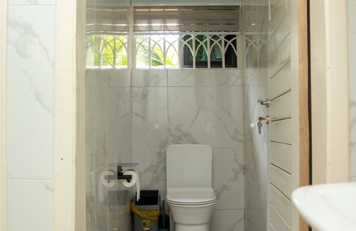 Patang West House | Cozy home in a quiet neighborhood