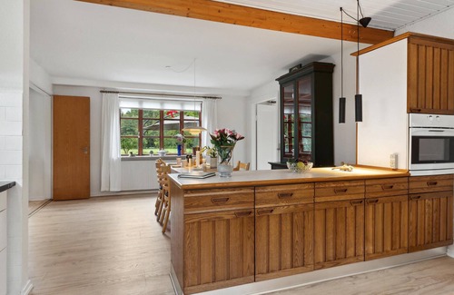 Brovst House | Cozy home in Brovst with kitchen