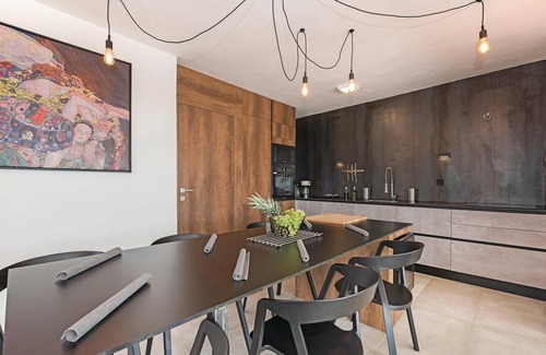 Donje Polje House | Cozy home in Donje Polje with WiFi