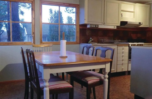 Farjestaden House | Cozy home in Färjestaden with kitchen