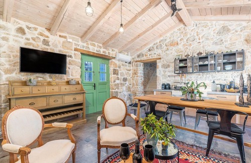 Filipini House | Cozy home in Filipini with WiFi