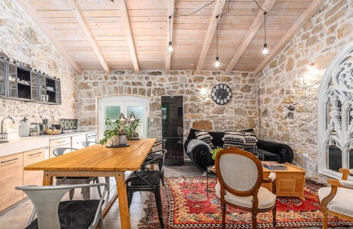 Filipini House | Cozy home in Filipini with WiFi