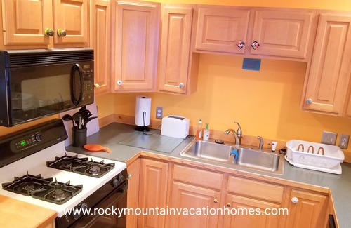 Historic District House | Cozy home in Georgetown with gigabit internet, hiking, skiing, & a cool train!