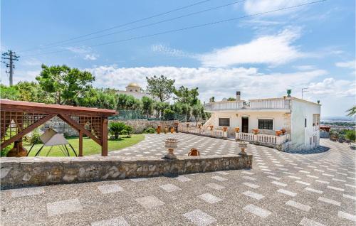 Grottaglie House | Cozy Home In Grottaglie With Kitchen