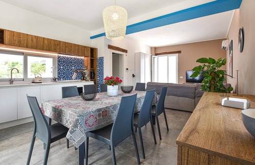 Partinico House | Cozy home in Partinico with WiFi