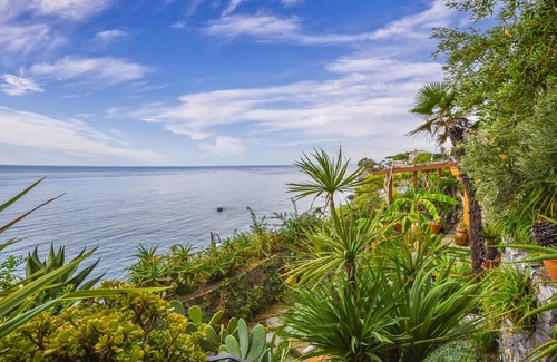 Recco House | Cozy home in Recco with house sea view