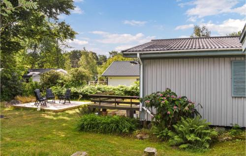 Solvesborg House | Cozy Home In Sölvesborg With Kitchen