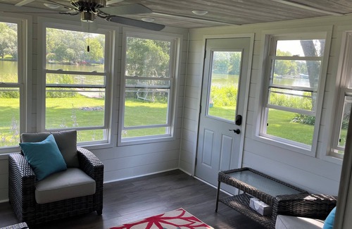 Watab House | Cozy home with breathtaking sunrises & view of Little Rock Lake for all seasons