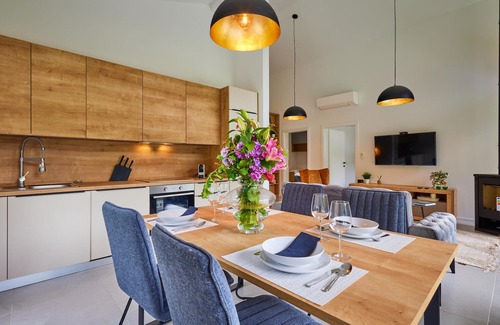 Bednja House | COZY HOME WITH JACUZZI&SAUNA