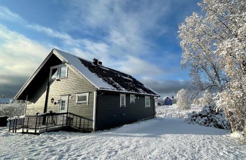 Laukeng House | Cozy house in an Arctic village