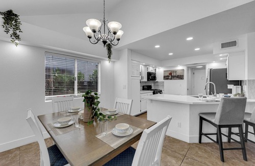 Summerlin House | Cozy House in Las Vegas - 2 Bedrooms