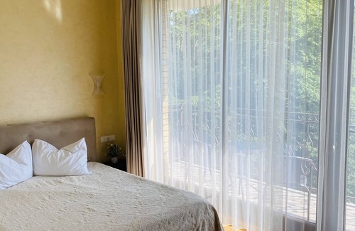 Gilau Villa | Cozy lake view Villa