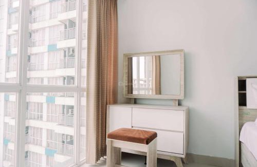 Cawang Apartment | Cozy Living Studio Room Apartment at H Residence By Travelio