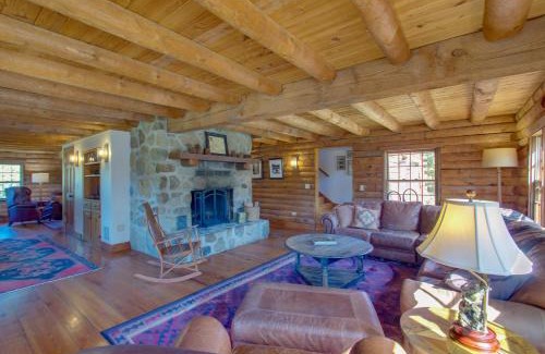 Ruckersville House | Cozy Log Cabin Getaway with Fire Pit and 3 Acres!